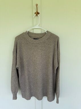 American Eagle tan sweater